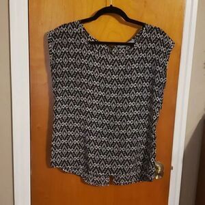 OCTAVIA black/white short sleeved shirt